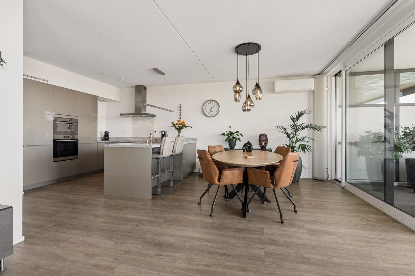 Photo 14 of Oasisstraat 95