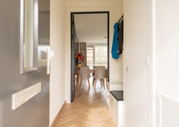 Foto 2 van Mr. G. Groen van Prinstererlaan 355