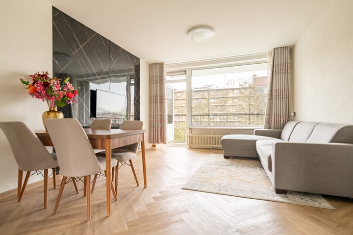 Foto 4 van Mr. G. Groen van Prinstererlaan 355