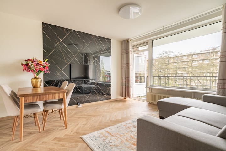 Foto 5 van Mr. G. Groen van Prinstererlaan 355