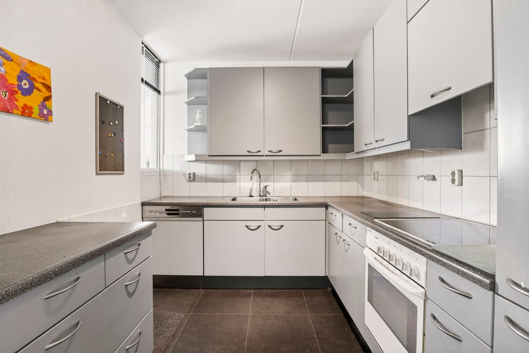 Photo 17 of Stationsweg 176