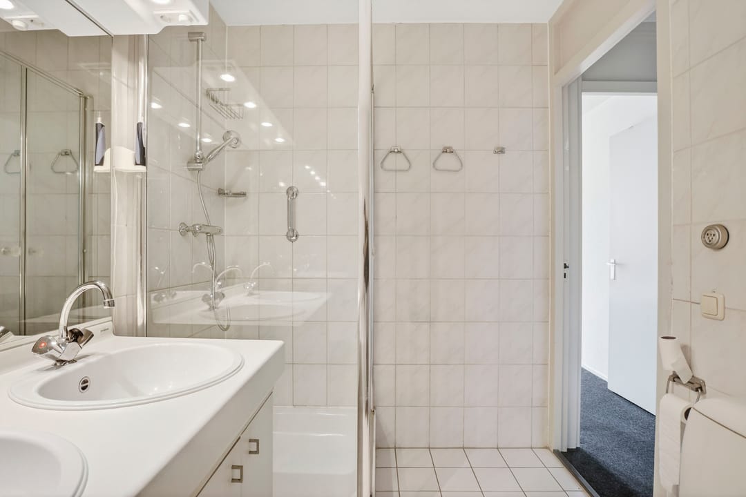 Photo 32 of Stationsweg 176