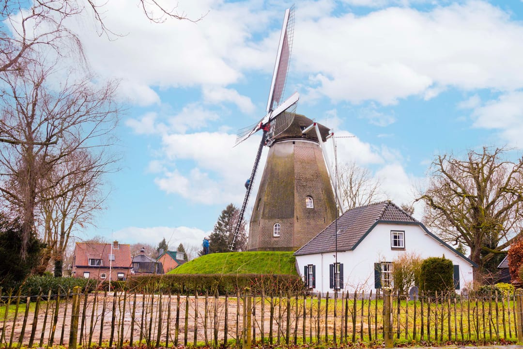 Photo 43 of Stationsweg 176