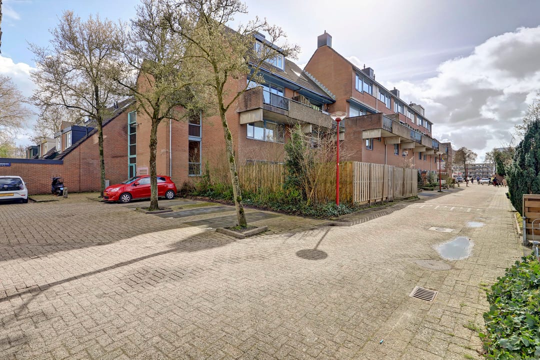 Foto 1 van Zwaardenburg 36