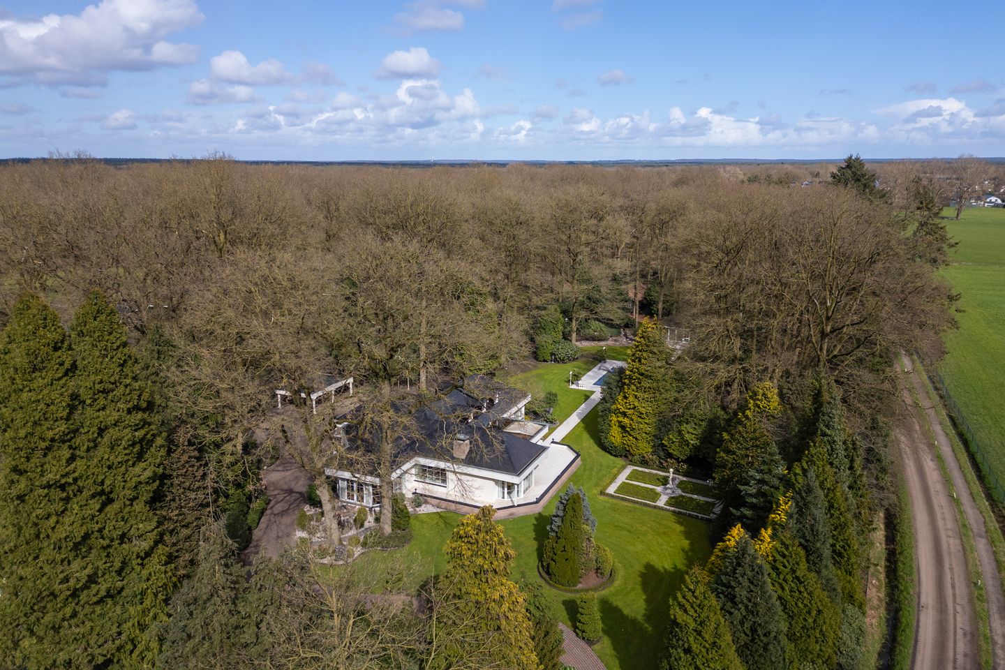 Photo 5 of Stroe Allee 2