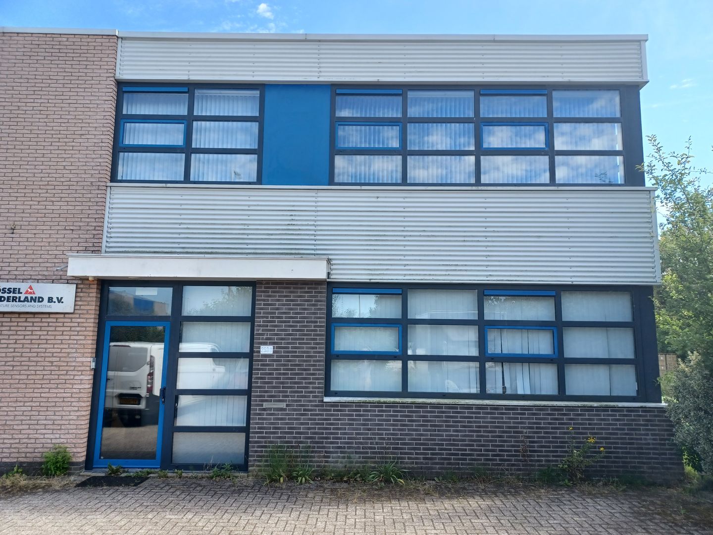 View photo 1 of Eikenlaan 253-A