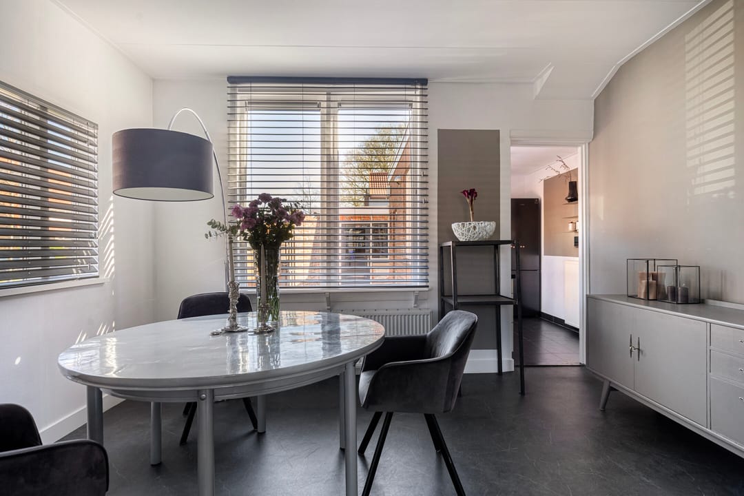 Photo 13 of Axelsestraat 52-A