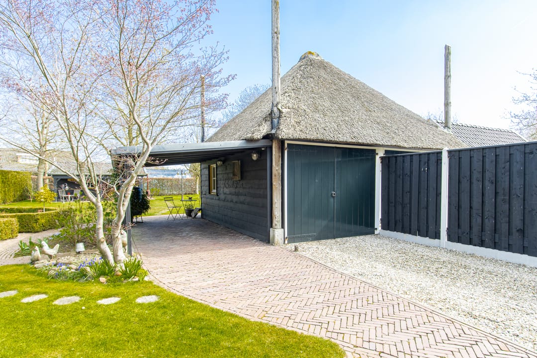 Foto 32 van Uithof 13