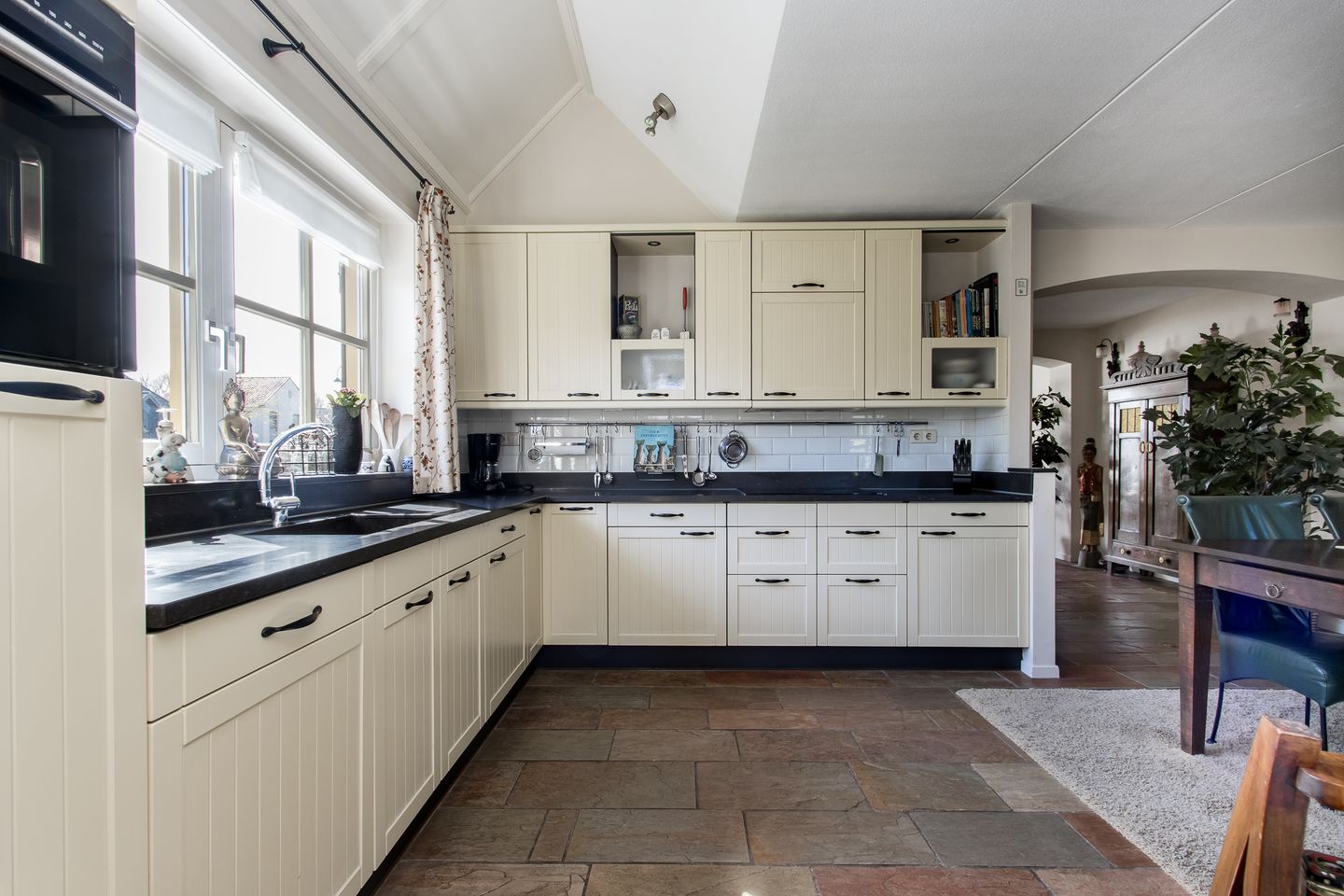 Foto 4 van Uithof 13