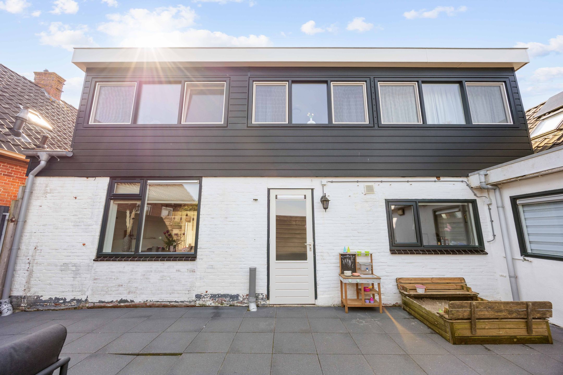 Photo 36 of Hoofdstraat 57