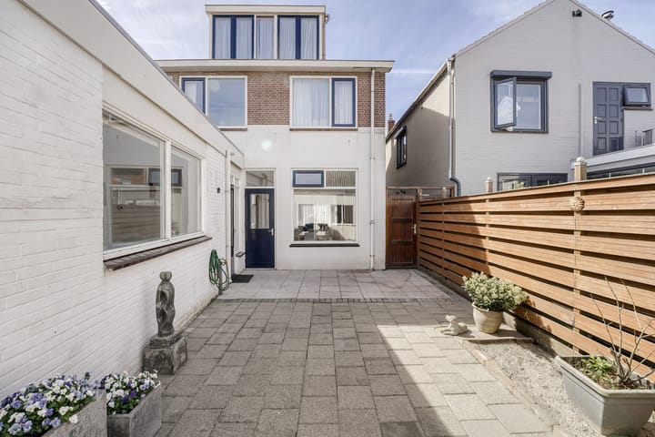 Foto 2 van Jan Tooropstraat 102