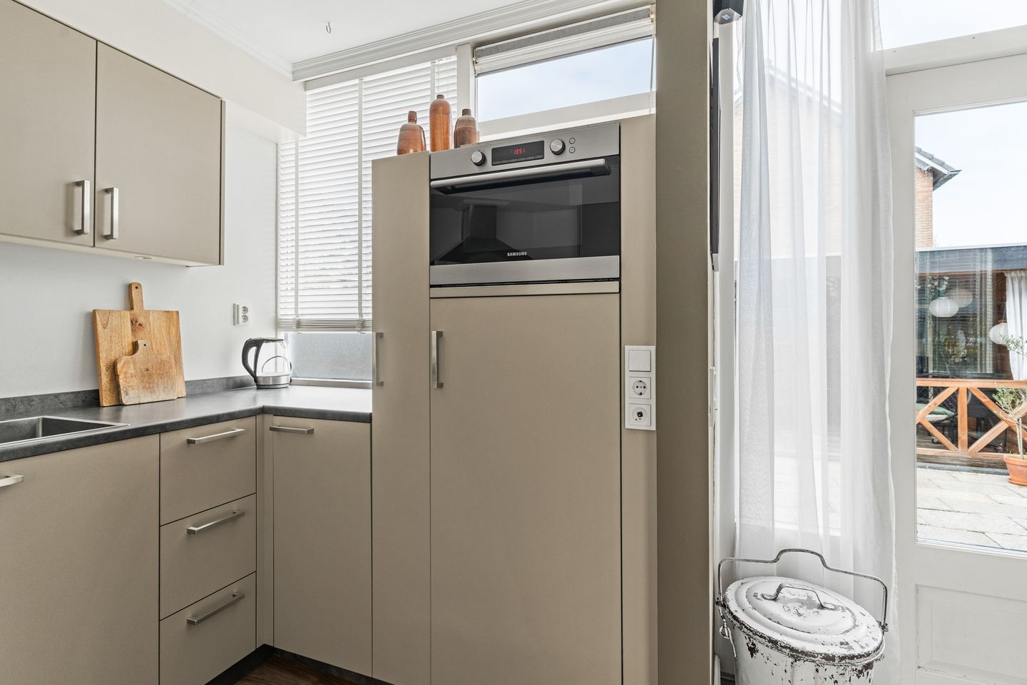 Foto 14 van Vondellaan 49