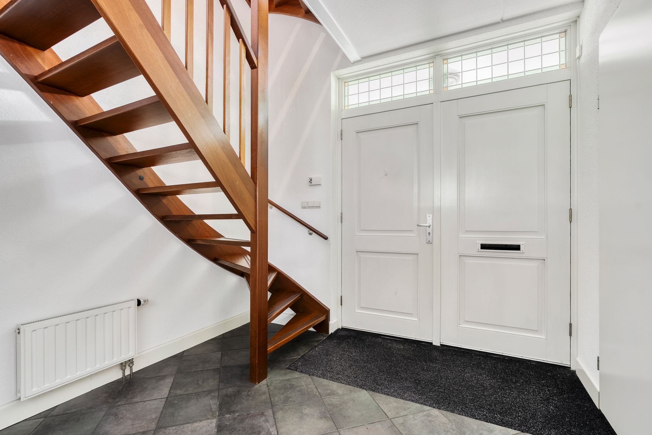 Foto 6 van Henry Moorestraat 76