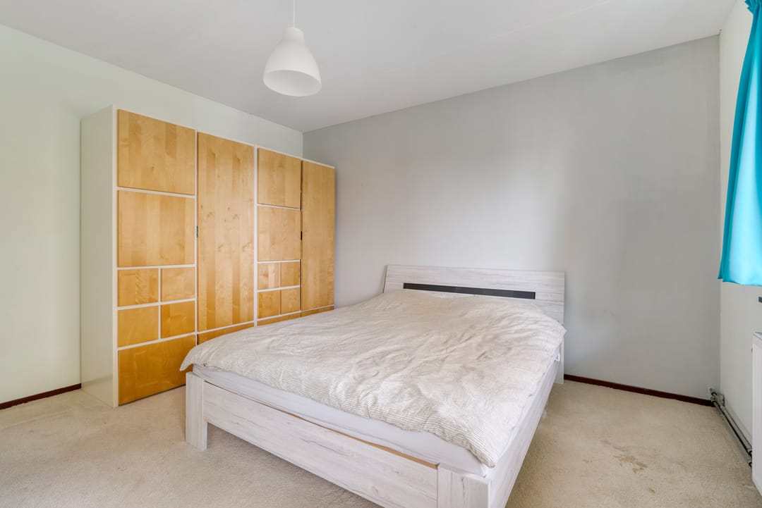 Foto 43 van Henry Moorestraat 76