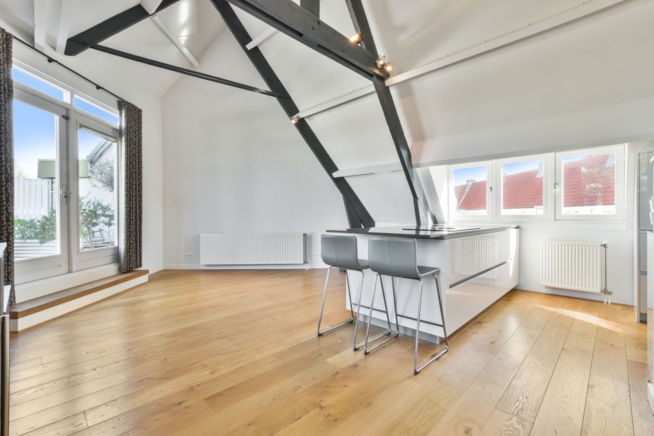 Photo 6 of Kromme Leimuidenstraat 24-2