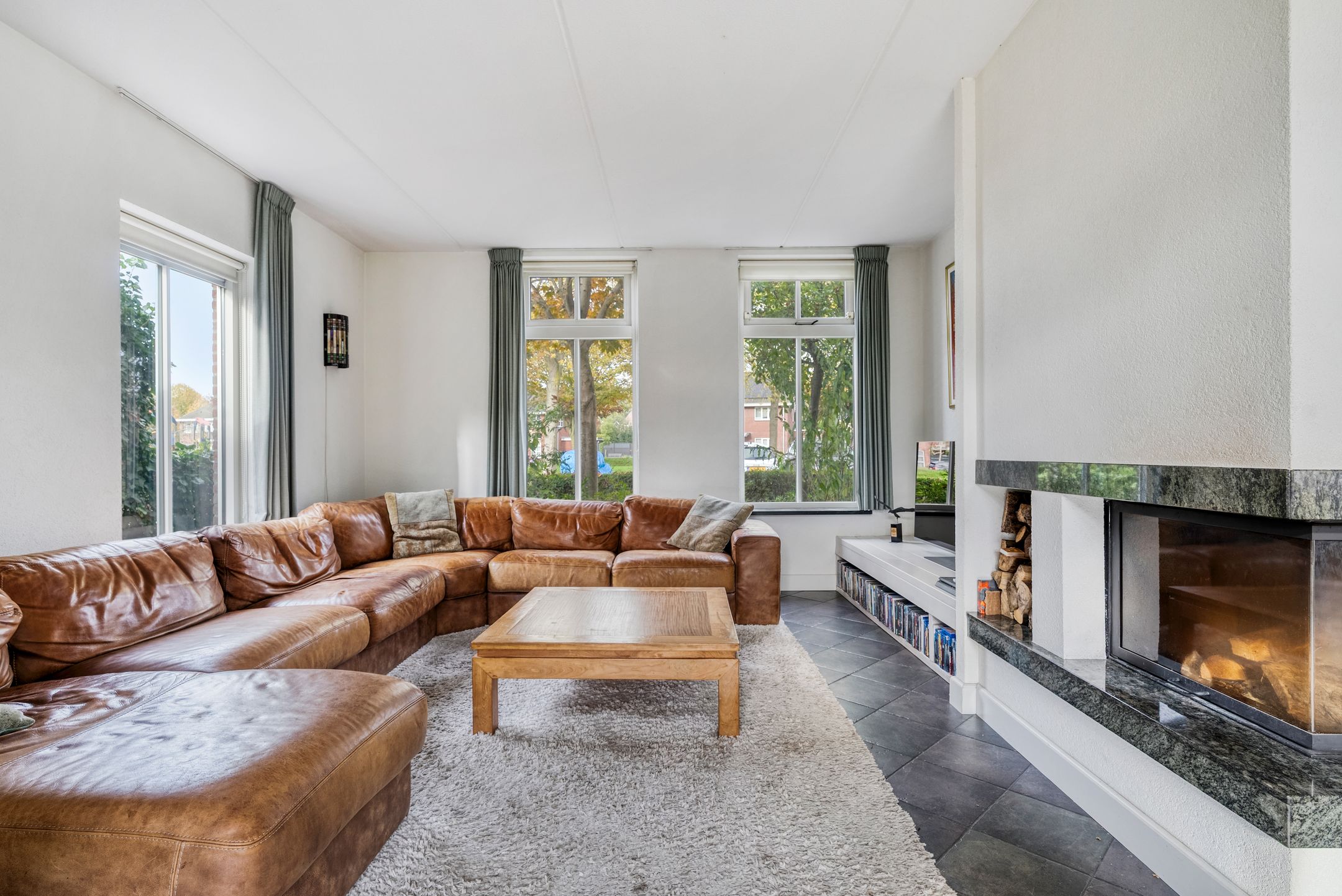 Foto 15 van Henry Moorestraat 76