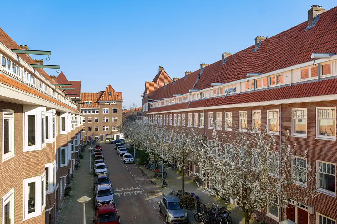 Photo 28 of Kromme Leimuidenstraat 24-2