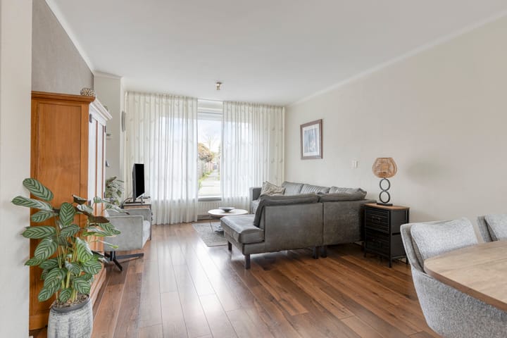 Foto 2 van Begoniastraat 9