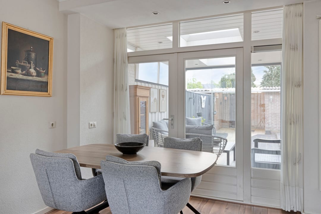 Photo 11 of Begoniastraat 9