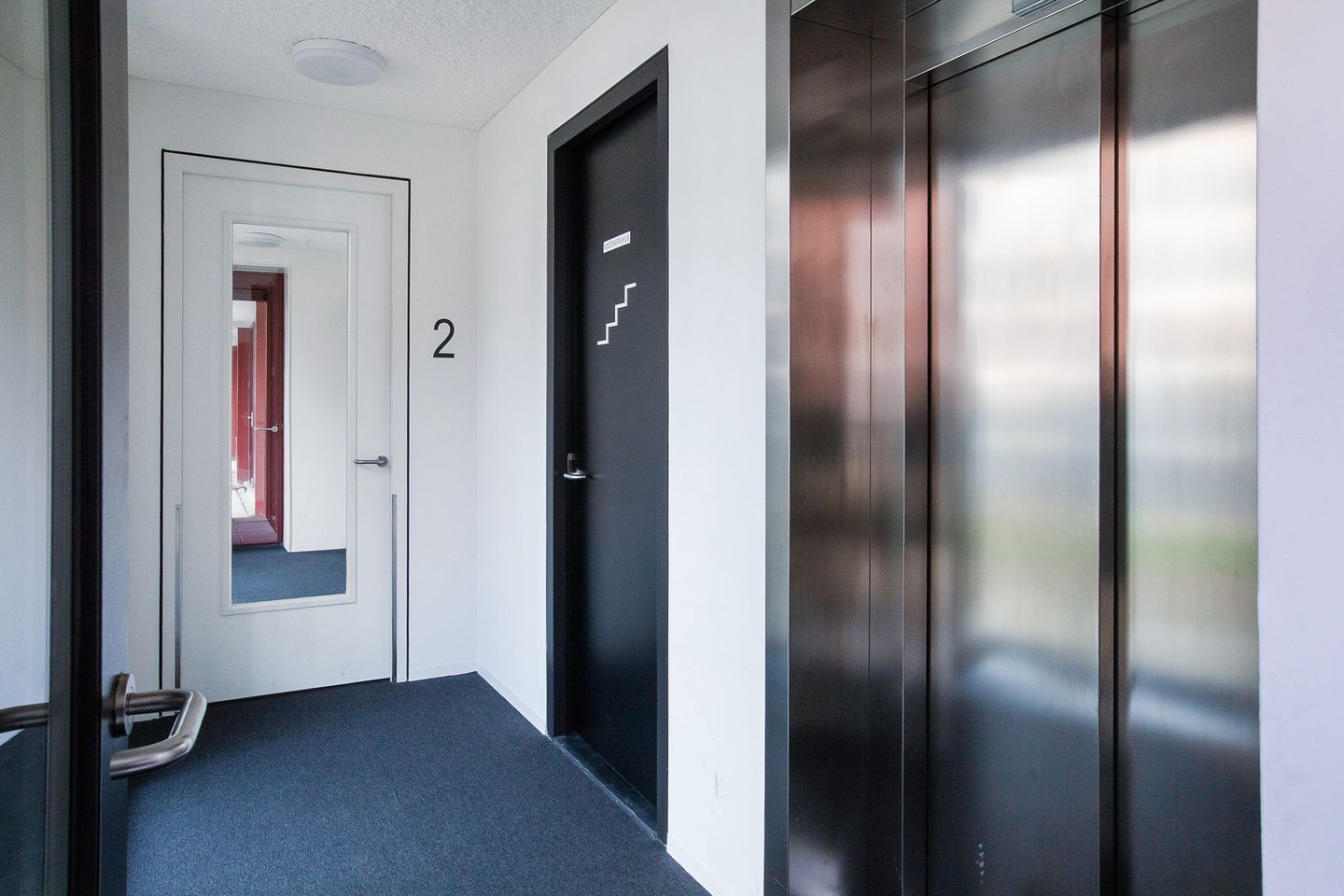 Foto 29 van Mies van der Rohestraat 19