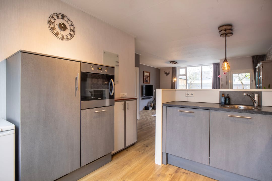 Foto 11 van Hoedekenskerkestraat 50