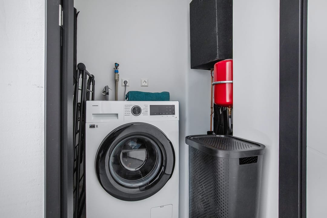 Foto 22 van Mies van der Rohestraat 19