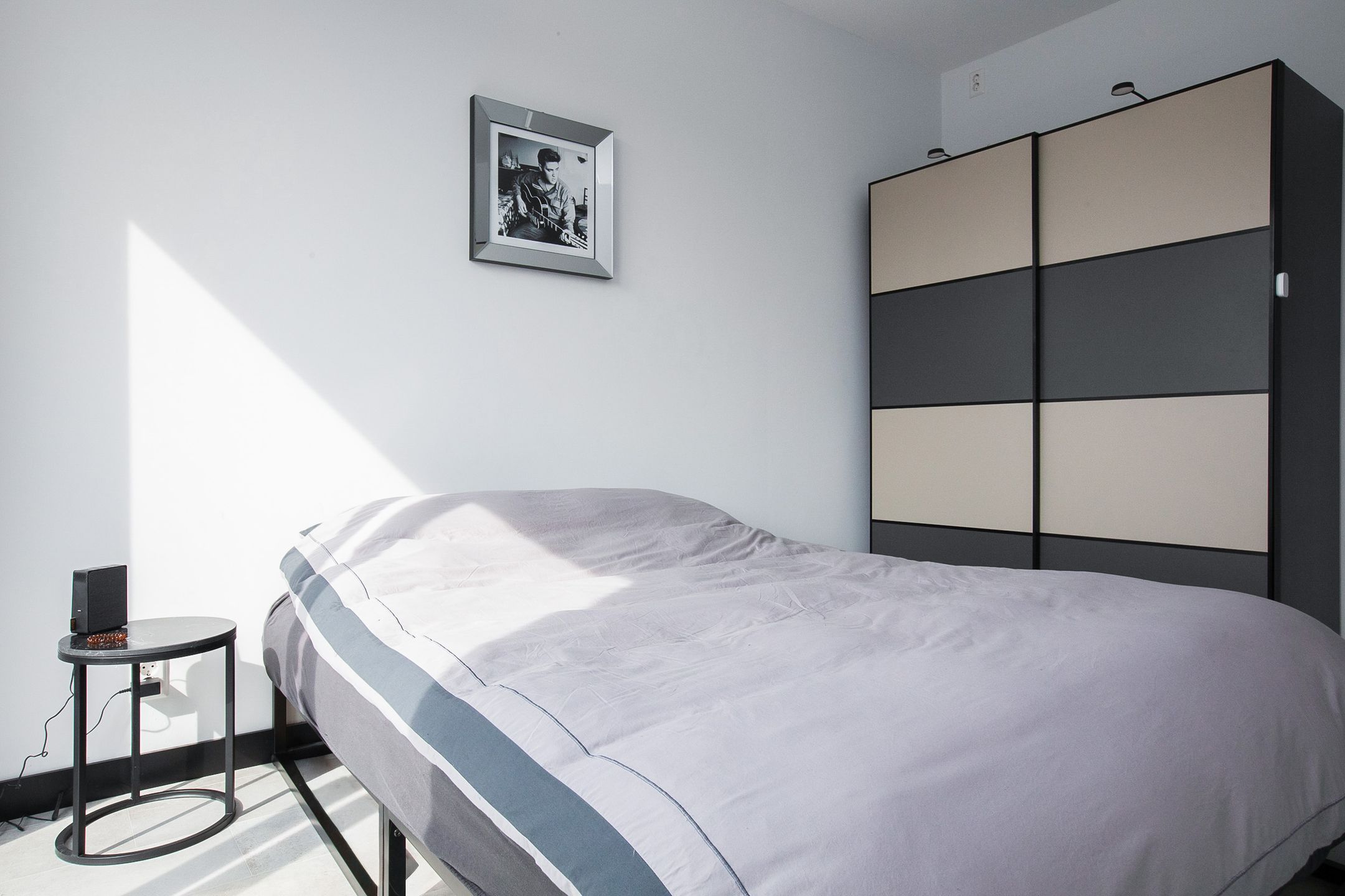 Foto 15 van Mies van der Rohestraat 19