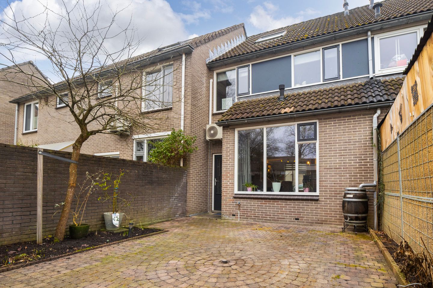 Foto 34 van Hoedekenskerkestraat 50