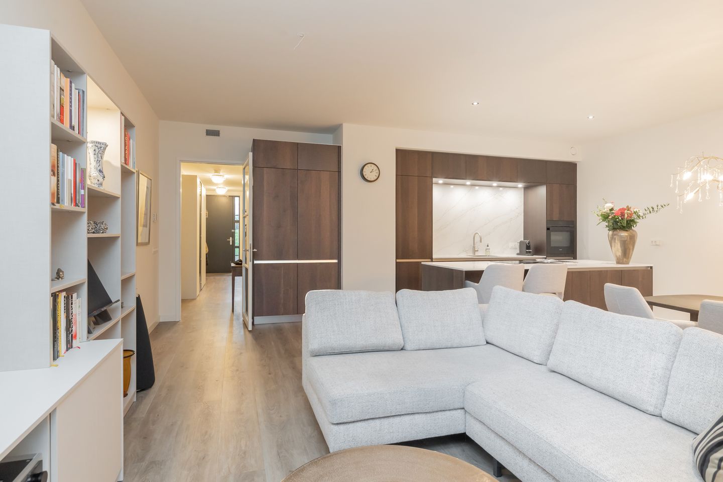 Foto 5 van Burgemeester Rijnderslaan 642