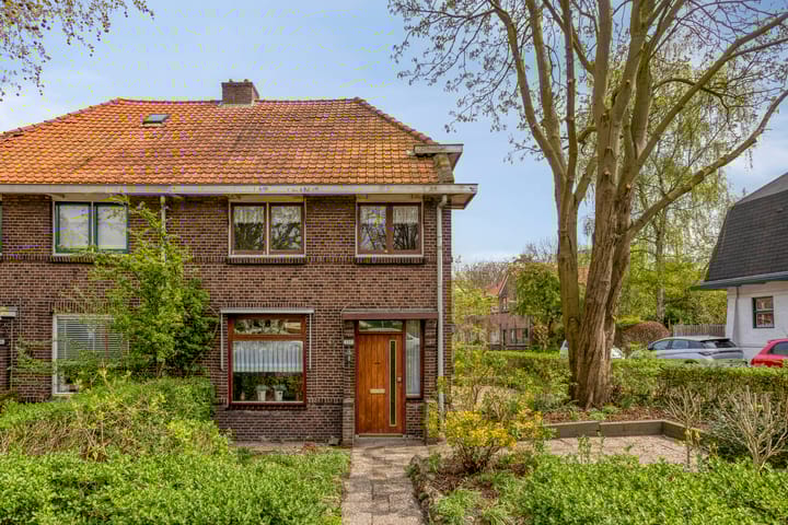 Photo 4 of Schiedamseweg 237