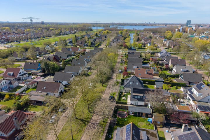 Foto 3 van Jean Gabinplantsoen 11