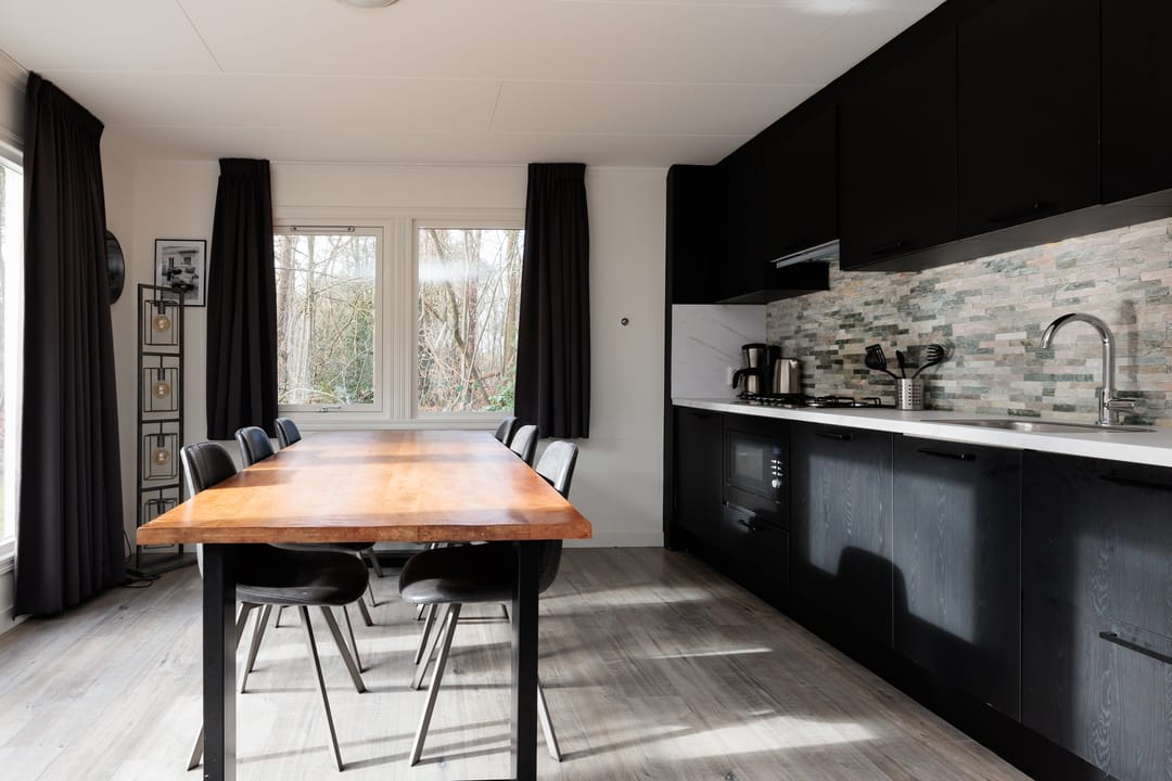 Photo 13 of Witteveen 2-204