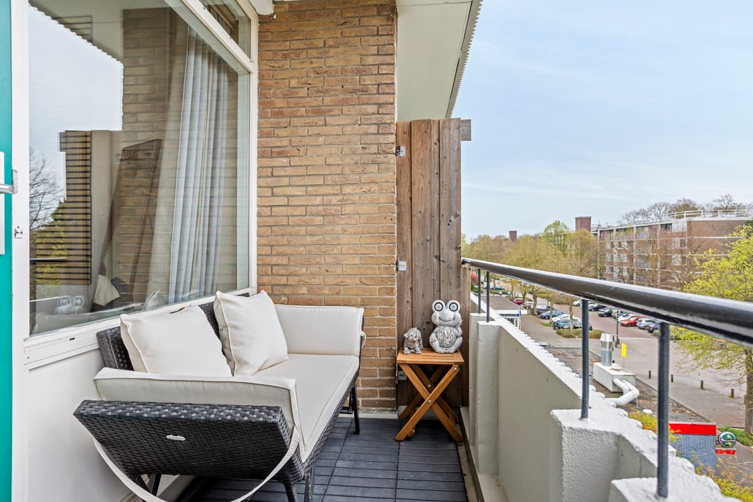 Foto 17 van Burgemeester Caan van Necklaan 586