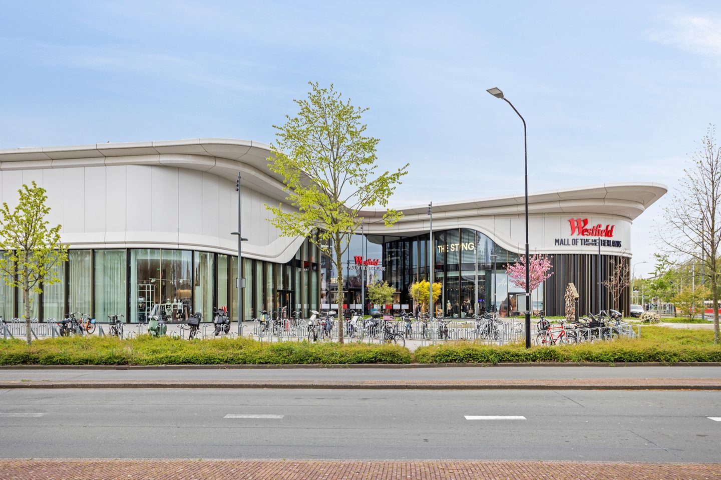 Foto 35 van Burgemeester Caan van Necklaan 586