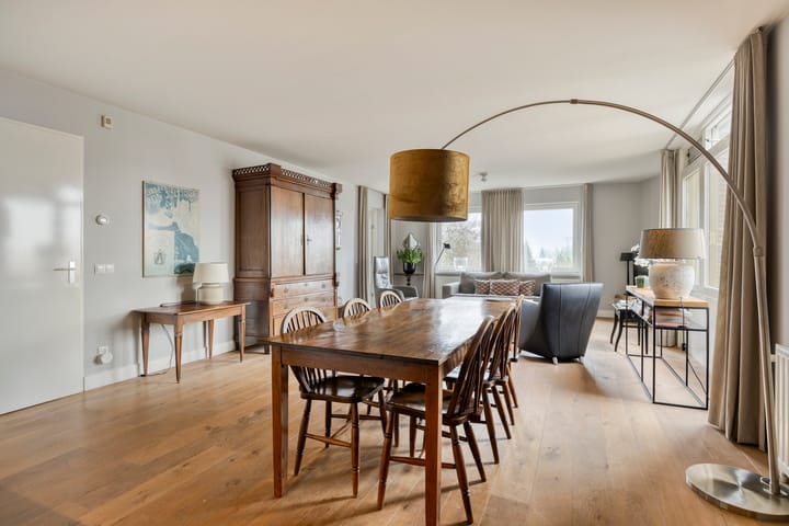 Photo 2 of Pettelaarseweg 247-D