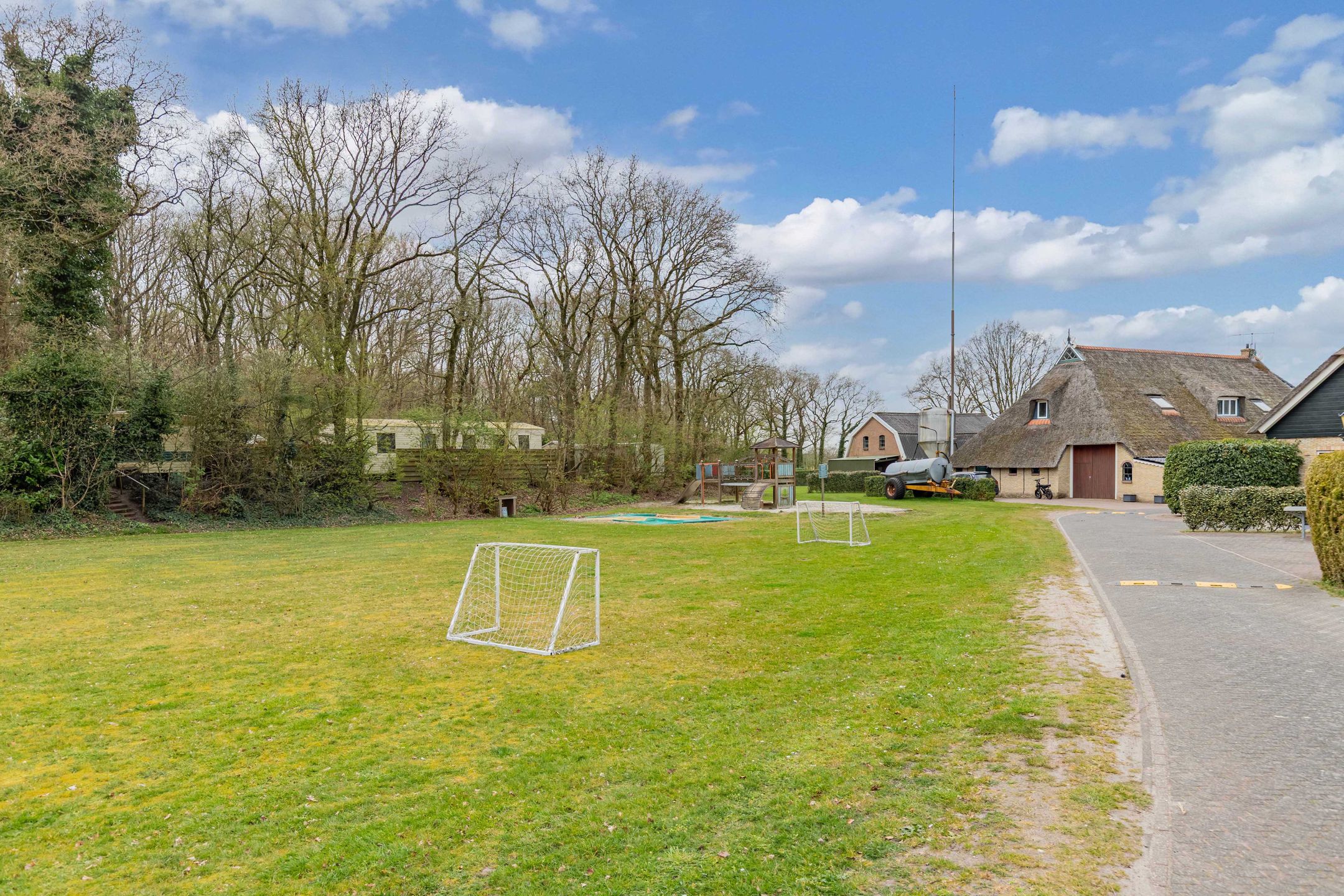 Photo 33 of Oude Balksterweg 4-41