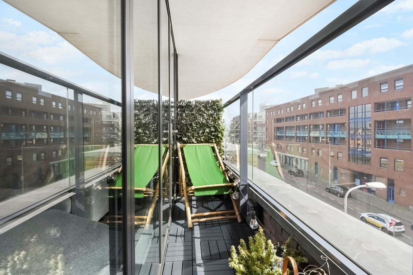 Foto 19 van Treilerdwarsweg 92