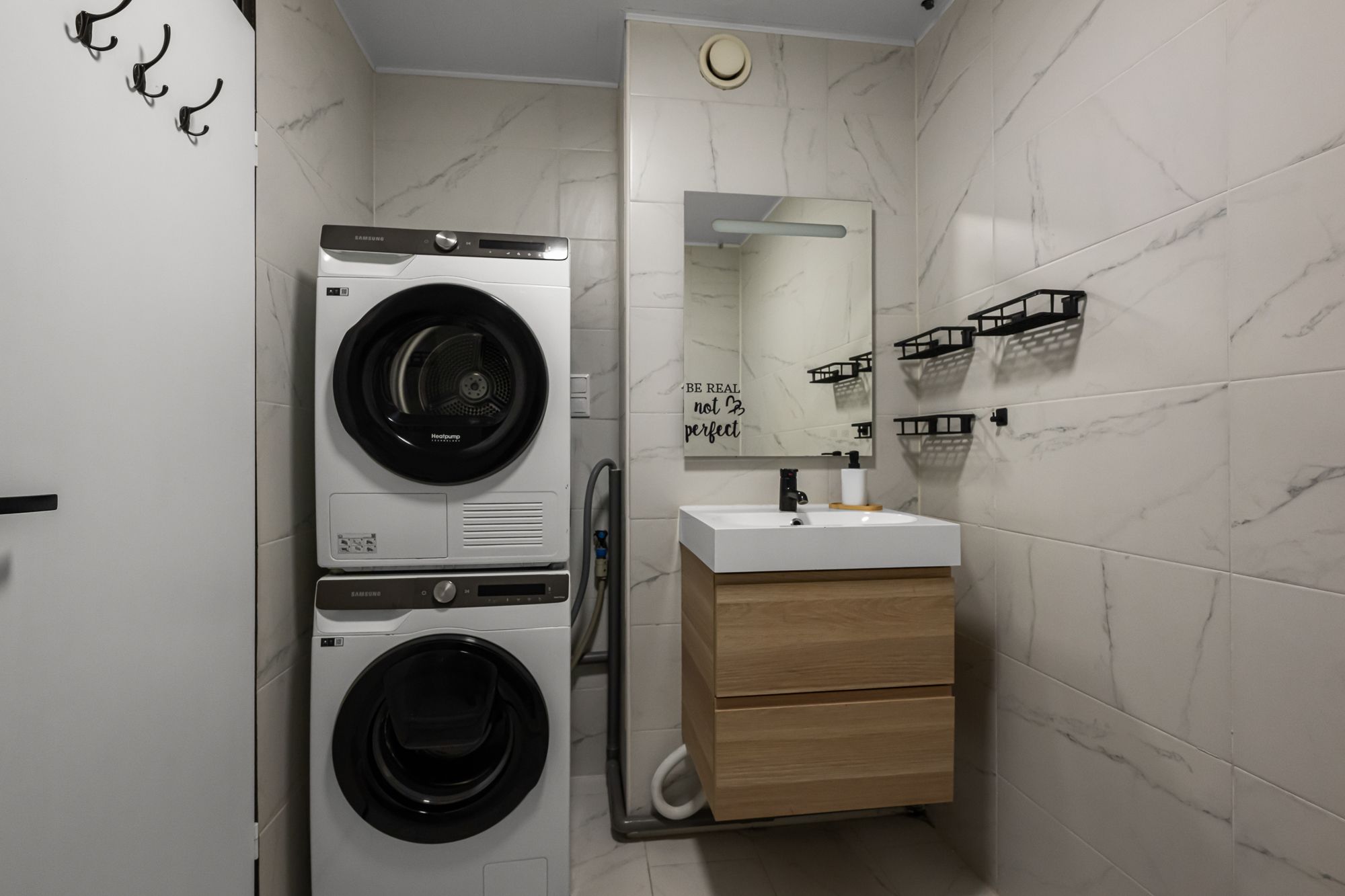 Photo 12 of Aïdaplein 71