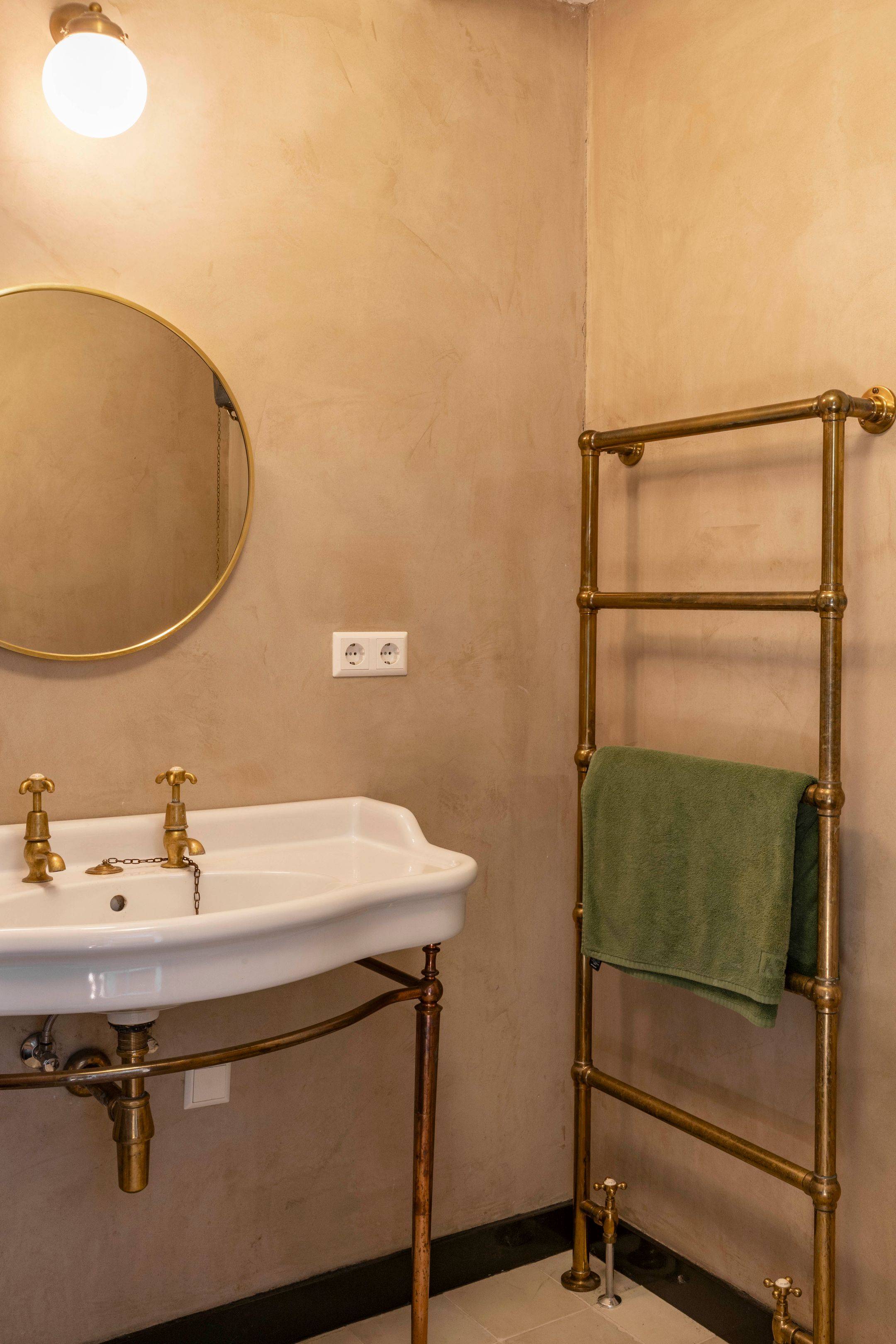 Foto 24 van Weteringstraat 9