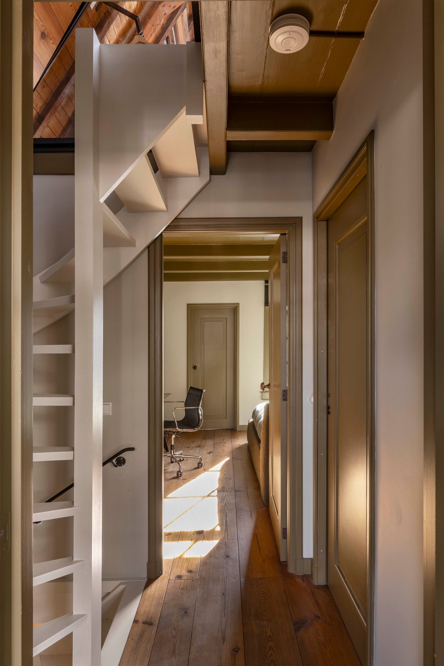 Foto 19 van Weteringstraat 9