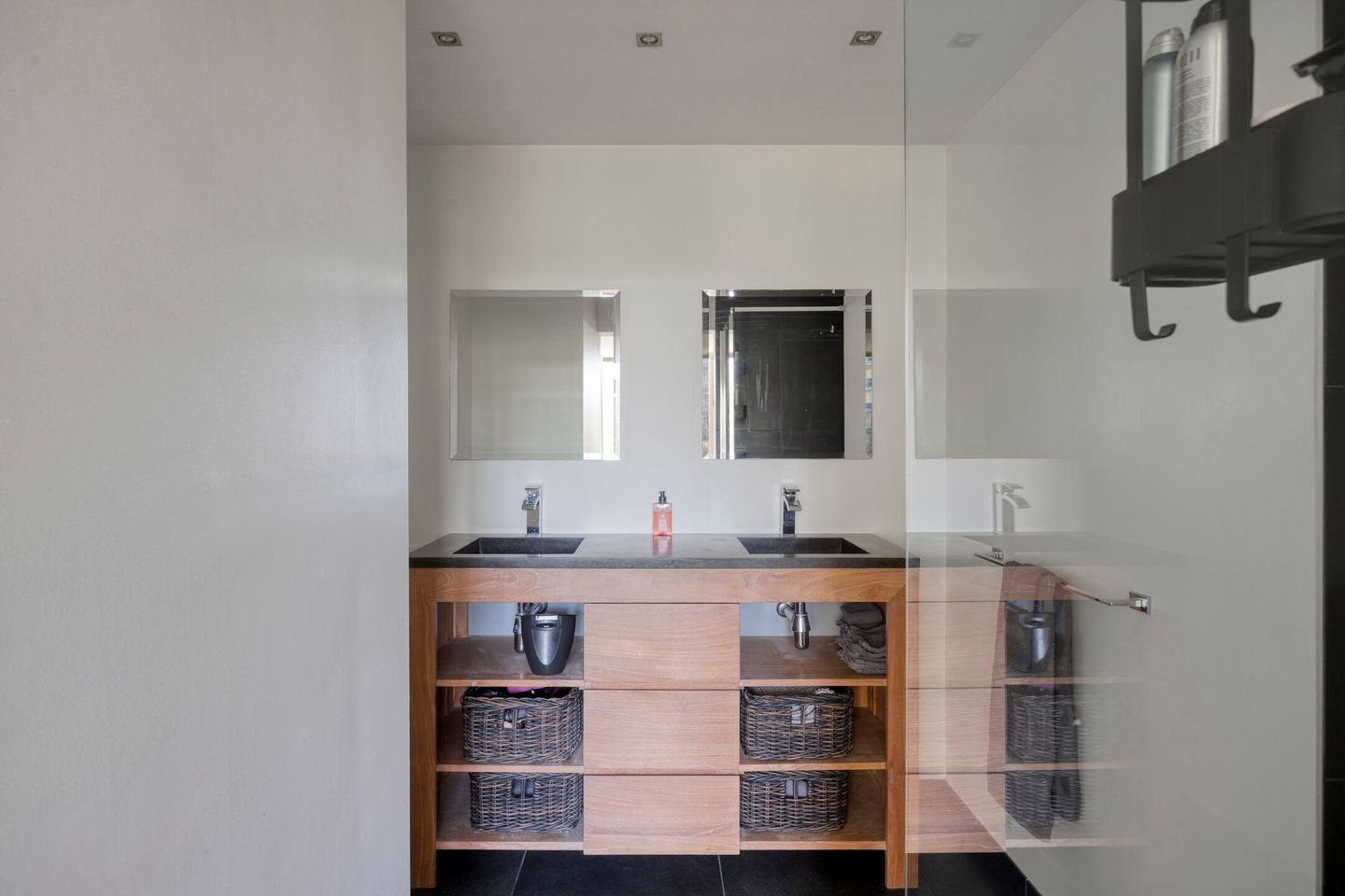 Foto 34 van Antwerpenstraat 444