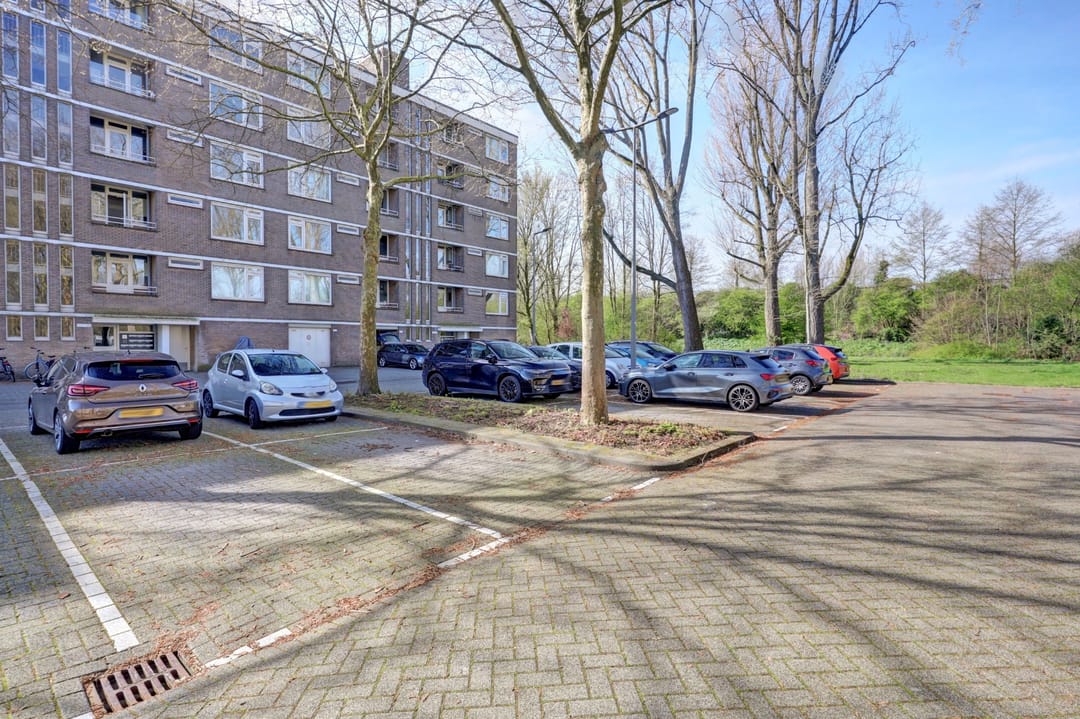 Foto 13 van Van Bassenstraat 162