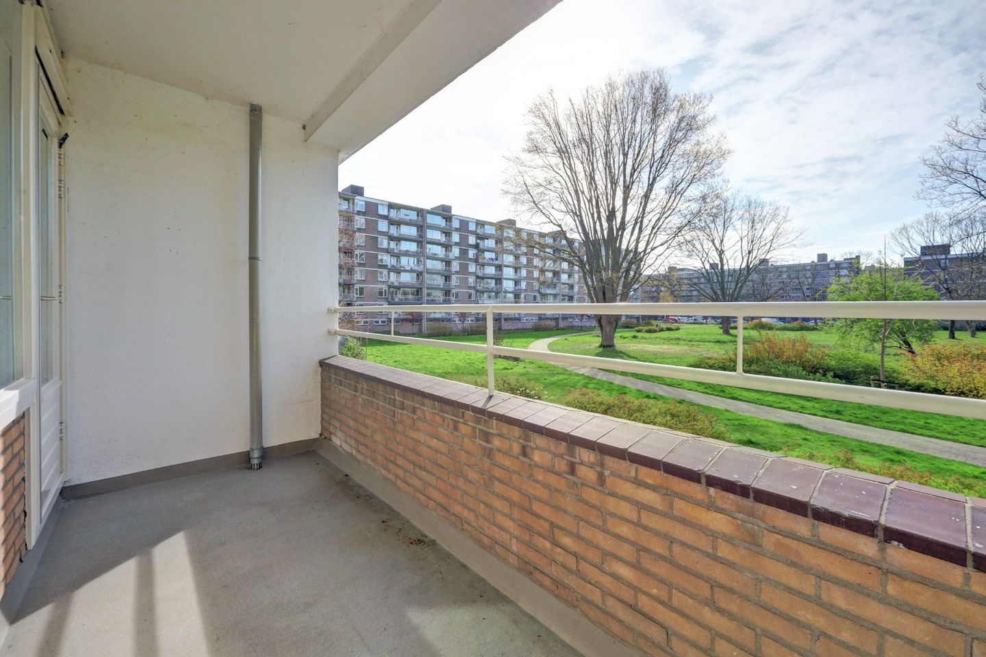 Foto 29 van Van Bassenstraat 162