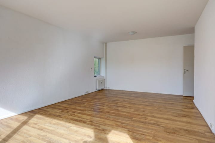 Photo 5 of Van Bassenstraat 162