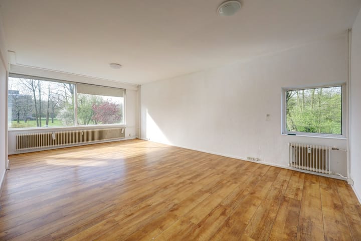 Photo 3 of Van Bassenstraat 162