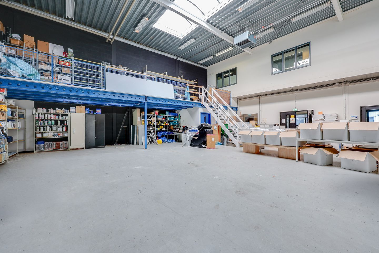 View photo 3 of Antennestraat 60