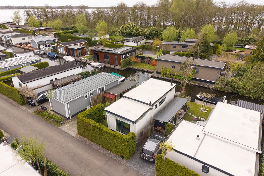 Foto 1 van Nieuw-Loosdrechtsedijk 217-C062