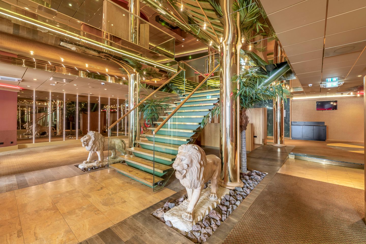 Bekijk foto 3 van Kerkstraat 2