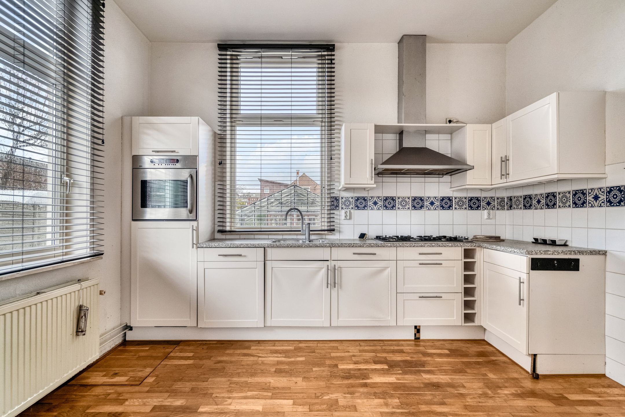 Photo 21 of Valkenburgseweg 42