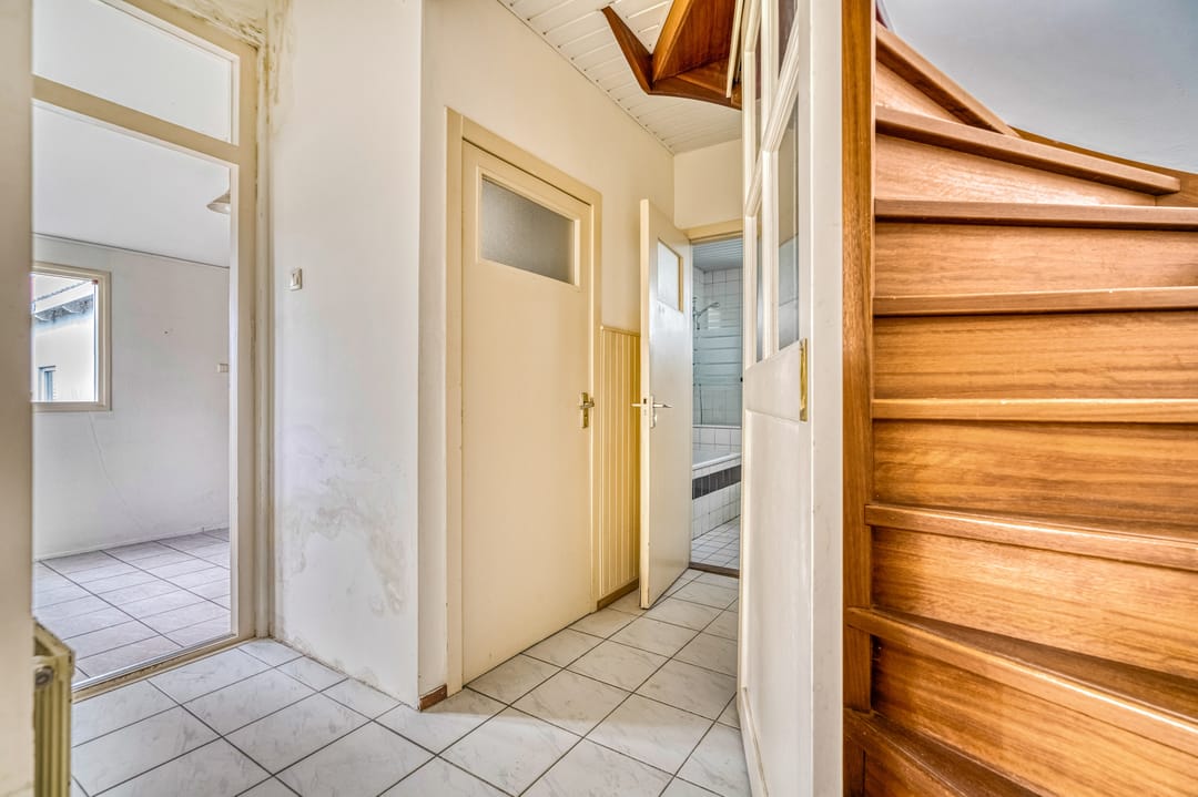 Photo 23 of Valkenburgseweg 42